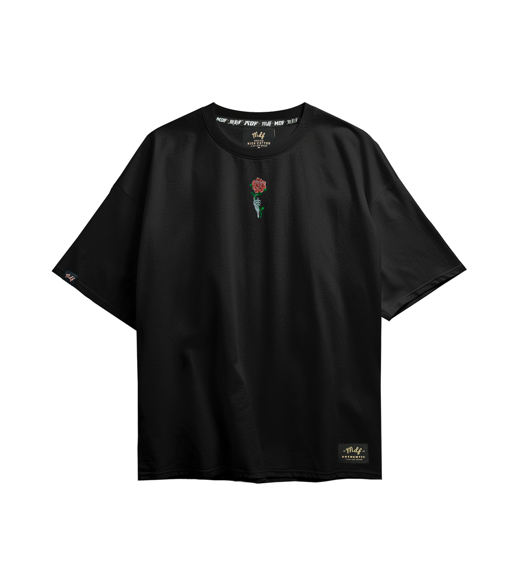 MDF® Polera BLACK CLAVEL🥀